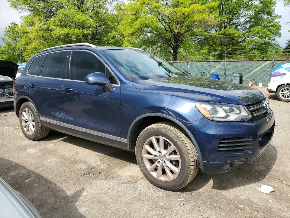 2014 Volkswagen Touareg მანქანა იყიდება აუქციონზე, vin: WVGEF9BP3ED007703, აუქციონის ნომერი: 48072936
