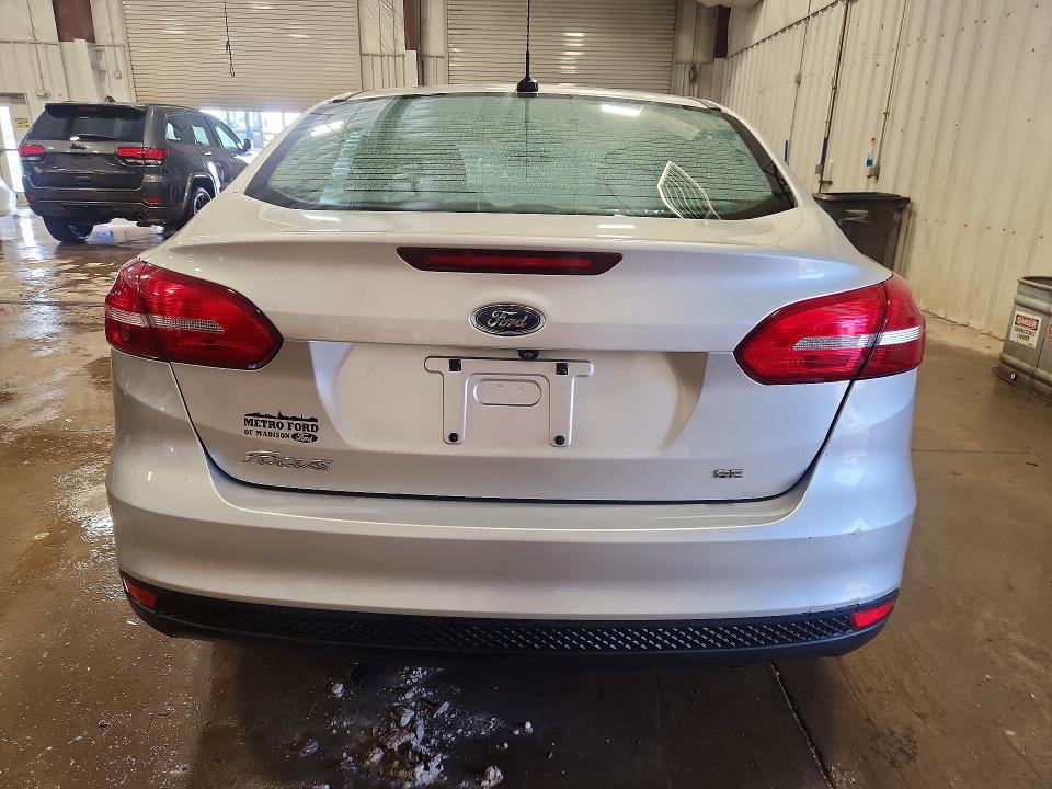Продажа на аукционе авто 2017 Ford Focus, vin: 1FADP3F24HL315990, номер лота: 51353586