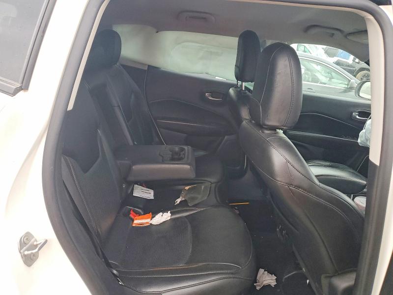 49076816 :رقم المزاد ، 3C4NJDCB9KT800857 vin ، 2019 Jeep Compass مزاد بيع