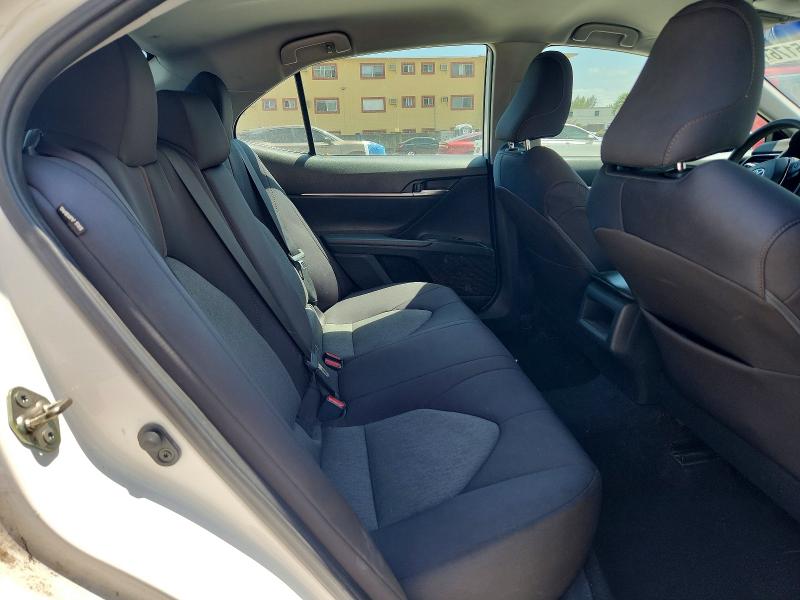 51835176 :رقم المزاد ، 4T1B11HK3KU741753 vin ، 2019 Toyota Camry مزاد بيع