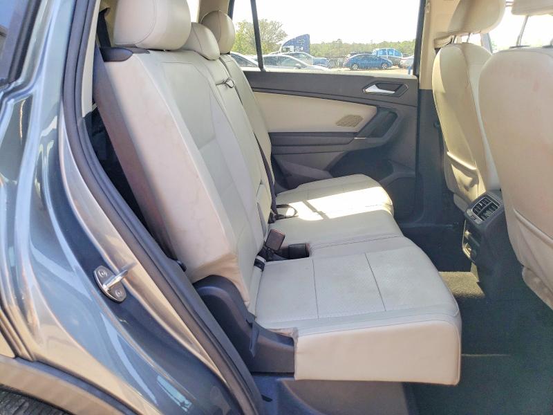 2018 Volkswagen Tiguan მანქანა იყიდება აუქციონზე, vin: 3VV3B7AX3JM146985, აუქციონის ნომერი: 50334646