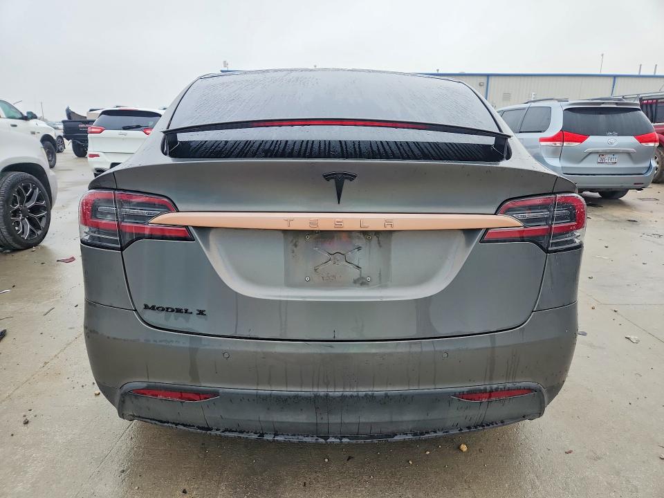 Продаж на аукціоні авто 2018 Tesla Model X, vin: 5YJXCBE48JF091275, номер лоту: 50646176
