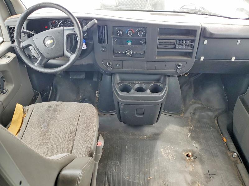 49752956 :رقم المزاد ، 1GCWGGBA9E1192394 vin ، 2014 Chev Express G2500 مزاد بيع