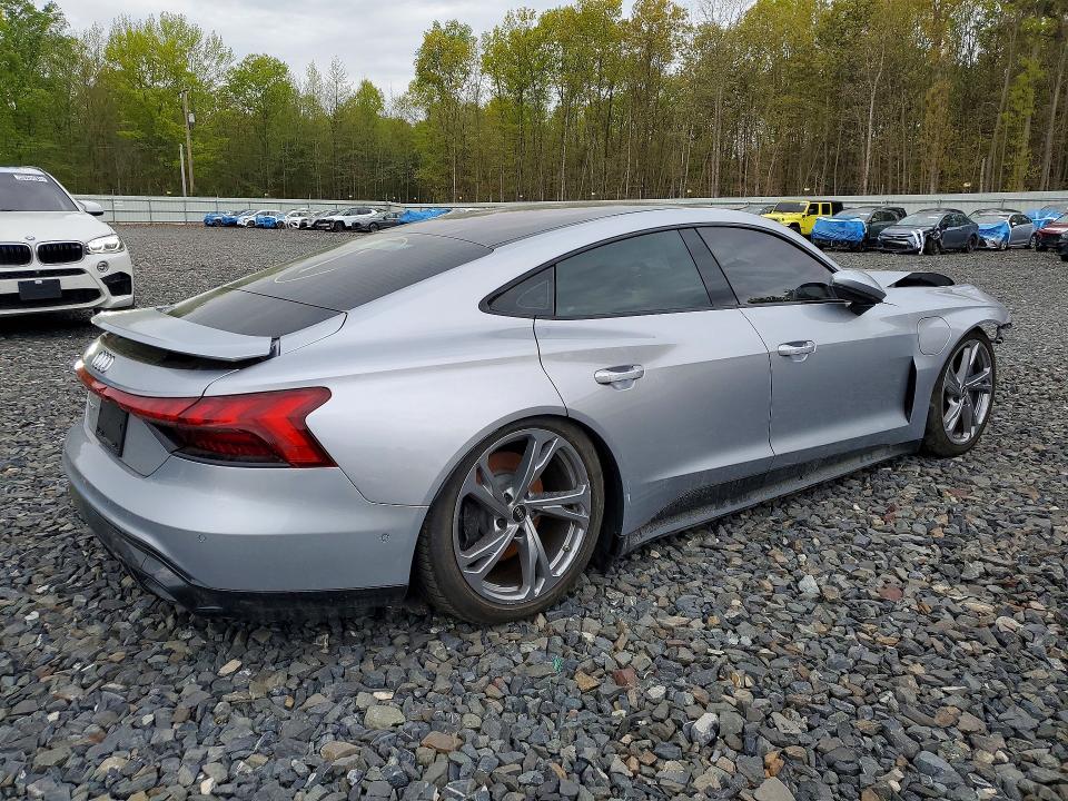 79790475 :رقم المزاد ، WAUDJBFW0P7005395 vin ، 2023 Audi E-tron Gt مزاد بيع