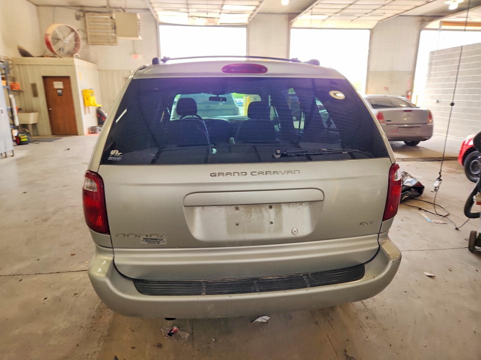 2005 Dodge Grand Caravan მანქანა იყიდება აუქციონზე, vin: 2D4GP44L65R267052, აუქციონის ნომერი: 51179896