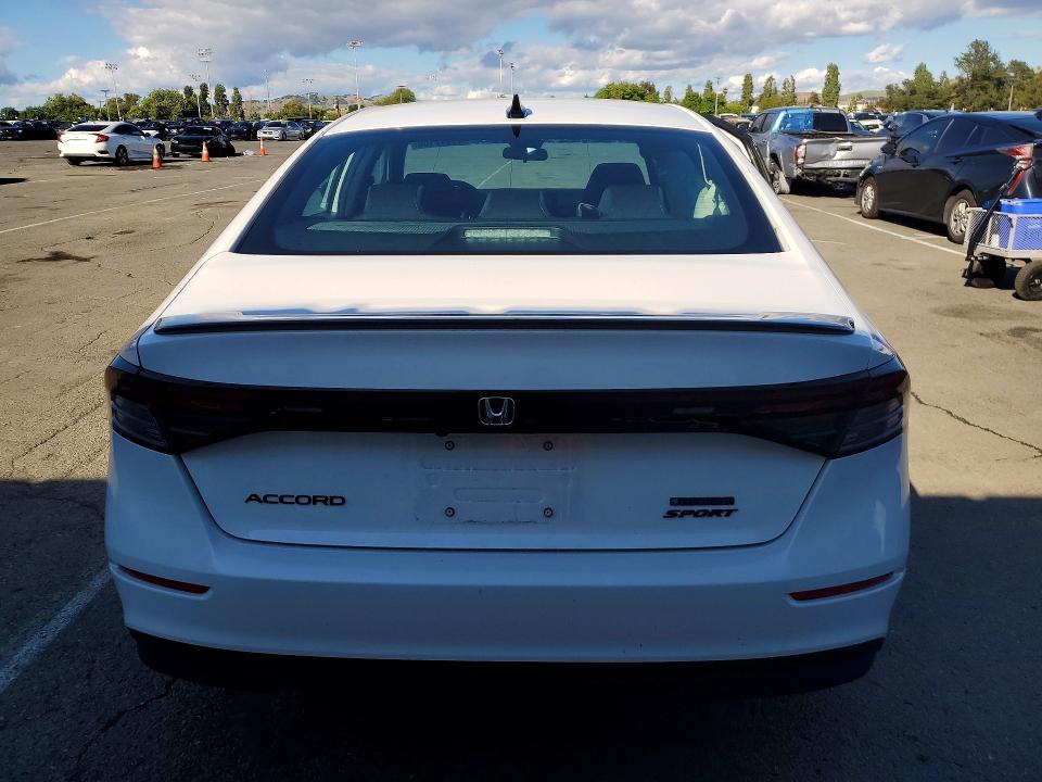 Продаж на аукціоні авто 2026 Honda Accord, vin: 1HGCY2F55TA011287, номер лоту: 49942166