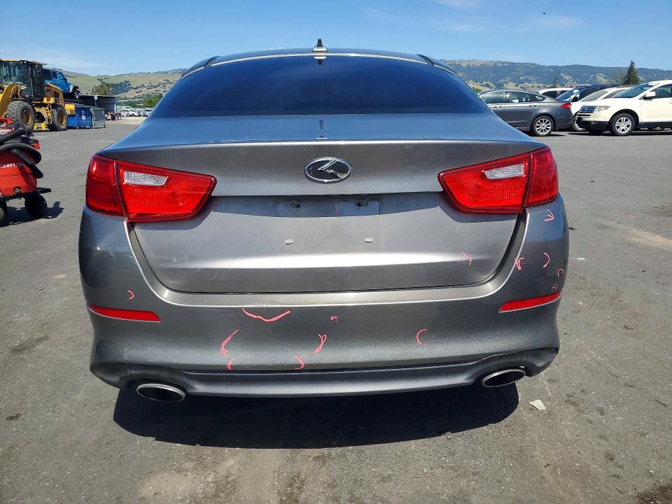 51470006 :رقم المزاد ، 5XXGM4A73FG444390 vin ، 2015 Kia Optima مزاد بيع
