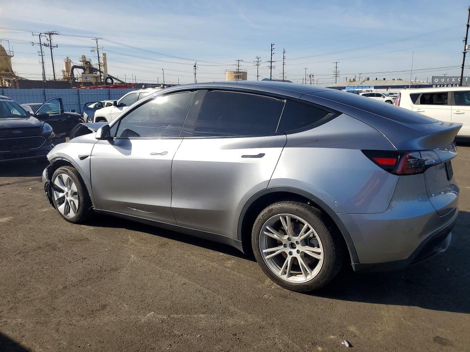 48666326 :رقم المزاد ، 7SAYGDEEXRA290000 vin ، 2024 Tesla Model Y مزاد بيع