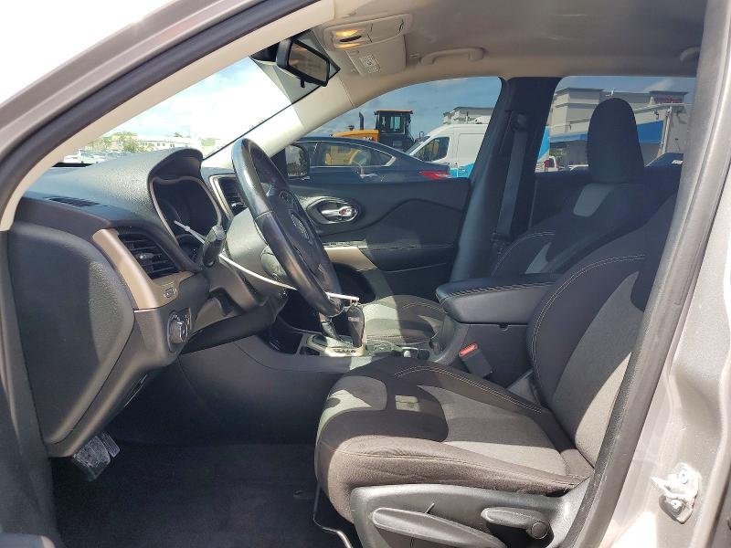 Продаж на аукціоні авто 2018 Jeep Cherokee, vin: 1C4PJLCB2JD540051, номер лоту: 52965926