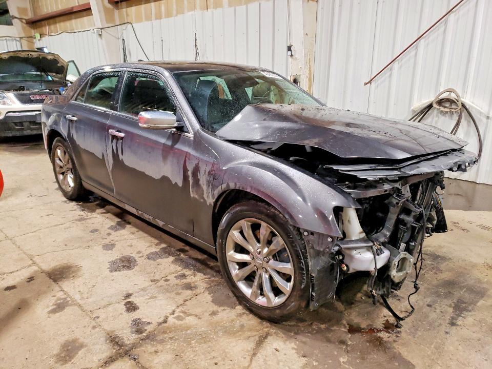 Продажа на аукционе авто 2016 Chrysler 300c, vin: 2C3CCAKG2GH296332, номер лота: 49480676