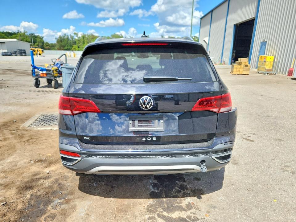 50969846 :رقم المزاد ، 3VVEX7B24RM095036 vin ، 2024 Volkswagen Taos مزاد بيع