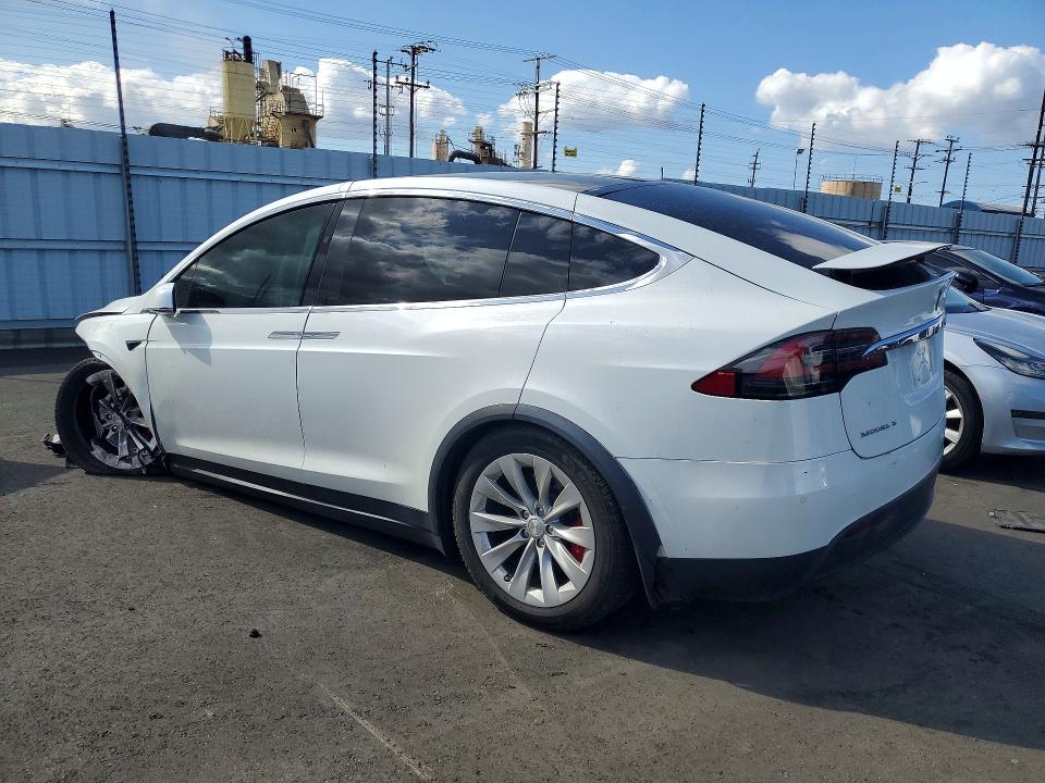 Aukcja sprzedaży 2018 Tesla Model X, vin: 5YJXCAE22JF102280, numer aukcji: 51381246