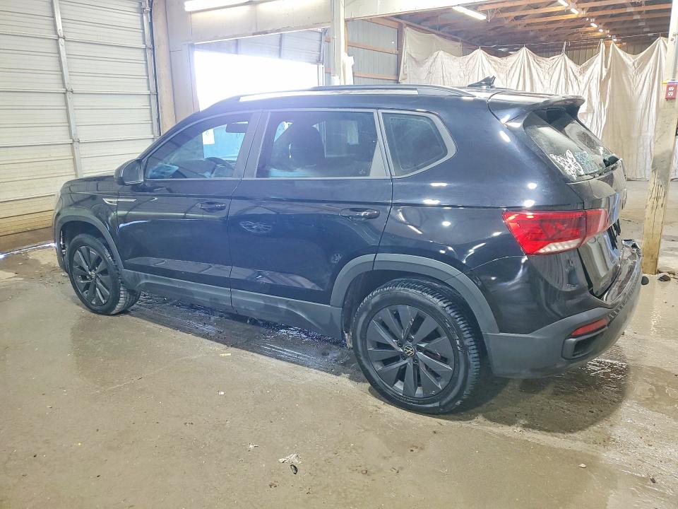 Продаж на аукціоні авто 2022 Volkswagen Taos, vin: 3VVAX7B28NM047015, номер лоту: 51006586