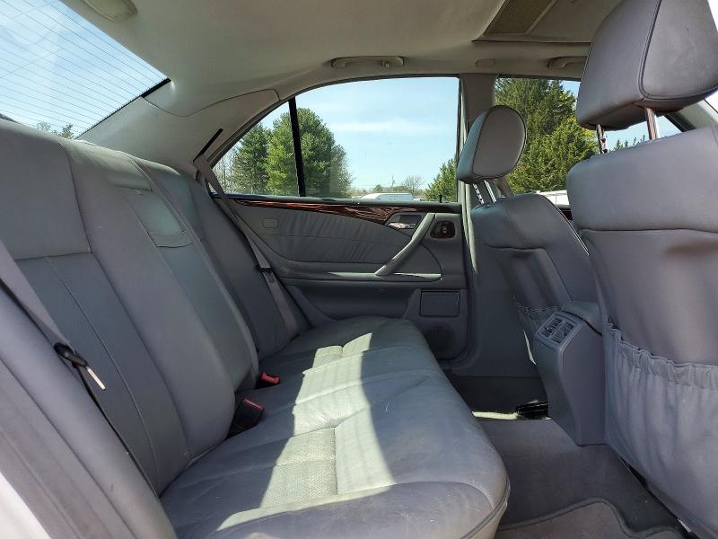 Продажа на аукционе авто 2000 Mercedes-benz E, vin: WDBJF65J8YA971162, номер лота: 49184766