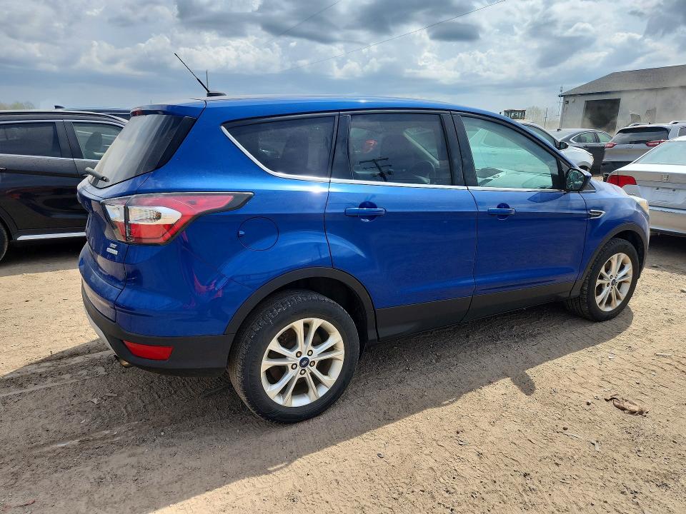 Продажа на аукционе авто 2017 Ford Escape, vin: 1FMCU0GD9HUB42096, номер лота: 51160836