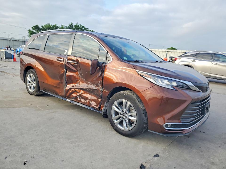 49472766 :رقم المزاد ، 5TDZSKFC2NS050157 vin ، 2022 Toyota Sienna مزاد بيع