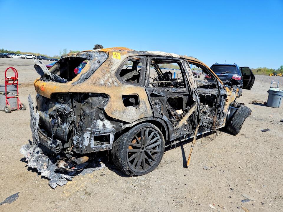 48941926 :رقم المزاد ، 5UXCR6C0XM9G05695 vin ، 2021 Bmw X5 مزاد بيع
