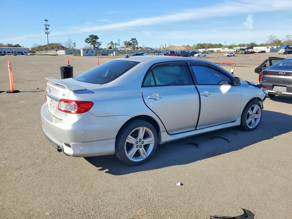 Aukcja sprzedaży 2013 Toyota Corolla, vin: 5YFBU4EE6DP121099, numer aukcji: 51493466