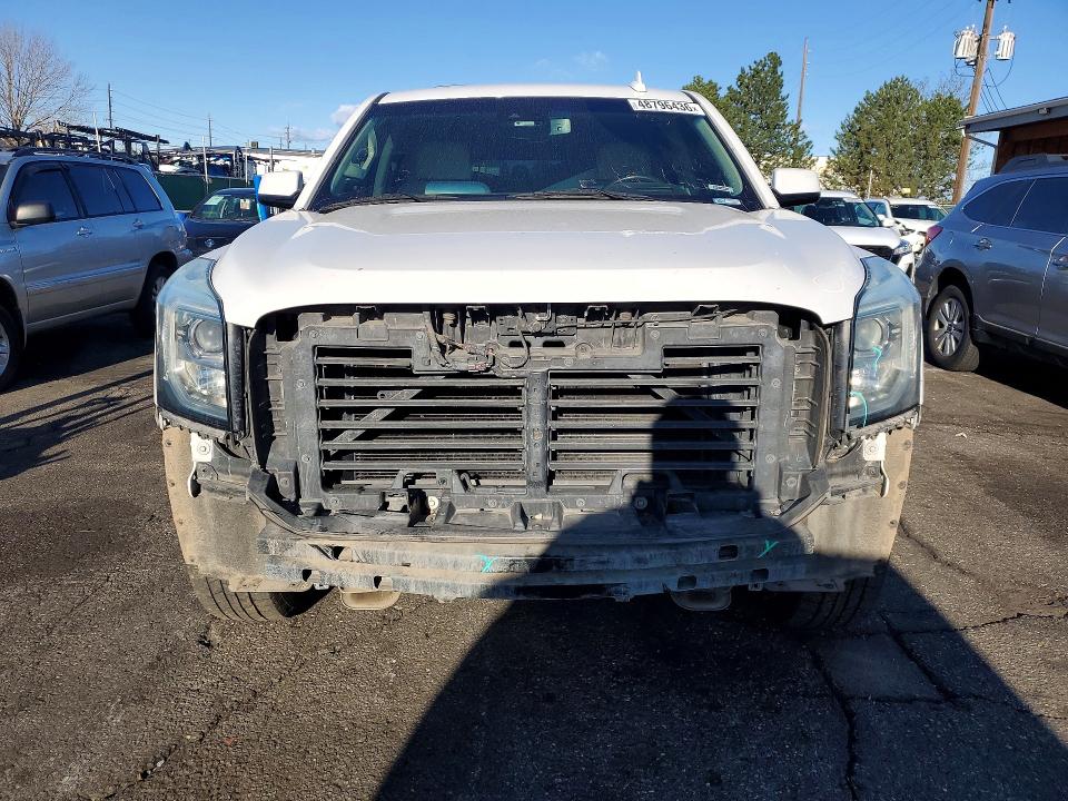 Продажа на аукционе авто 2019 Gmc Yukon Xl, vin: 1GKS2HKJ6KR136742, номер лота: 48796436