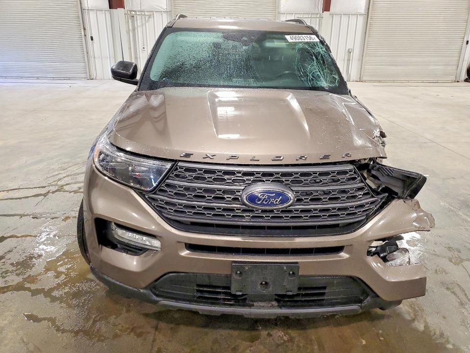 Продажа на аукционе авто 2021 Ford Explorer, vin: 1FMSK8DHXMGA49703, номер лота: 49083156