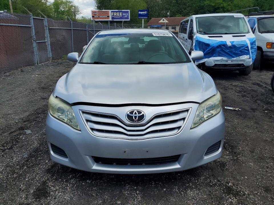 51675816 :رقم المزاد ، 4T1BF3EK2BU146099 vin ، 2011 Toyota Camry مزاد بيع