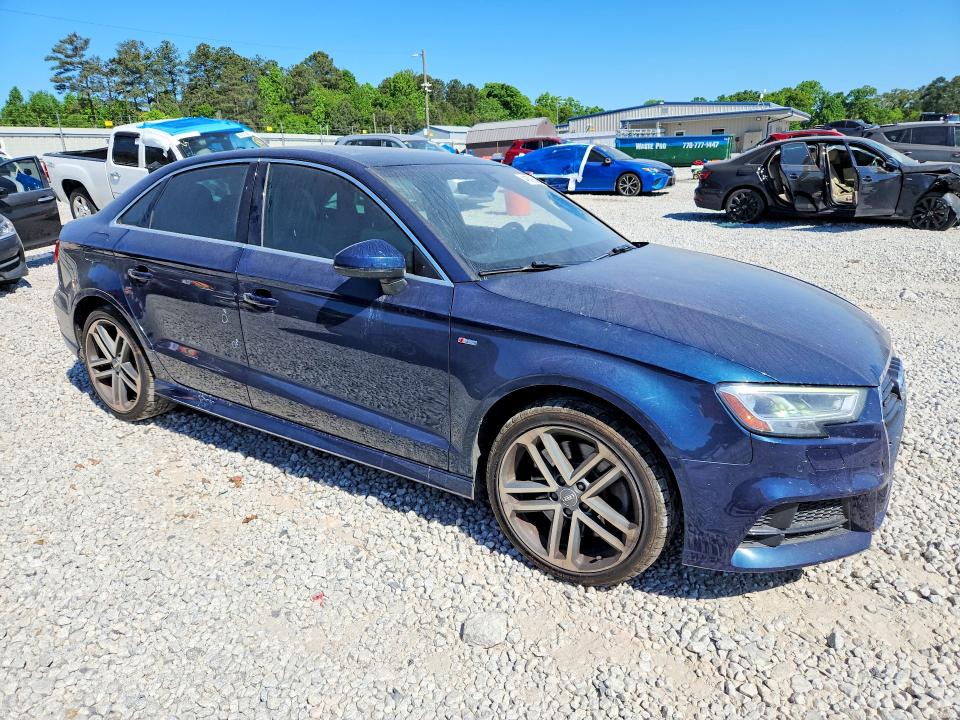 Продаж на аукціоні авто 2019 Audi A3, vin: WAUJEGFF4KA107315, номер лоту: 49796546