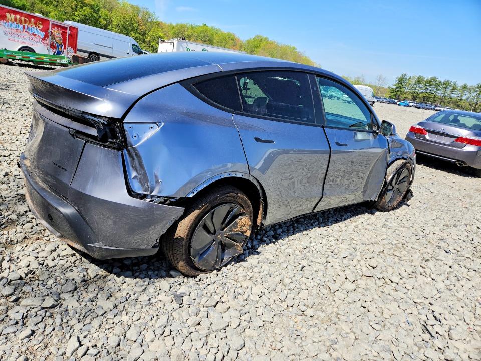 2026 Tesla Model Y მანქანა იყიდება აუქციონზე, vin: 7SAYGDEE2TF602126, აუქციონის ნომერი: 51095186