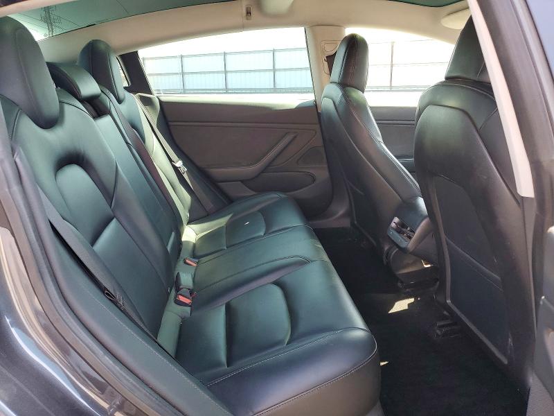 Продажа на аукционе авто 2019 Tesla Model 3, vin: 5YJ3E1EBXKF390320, номер лота: 51618666