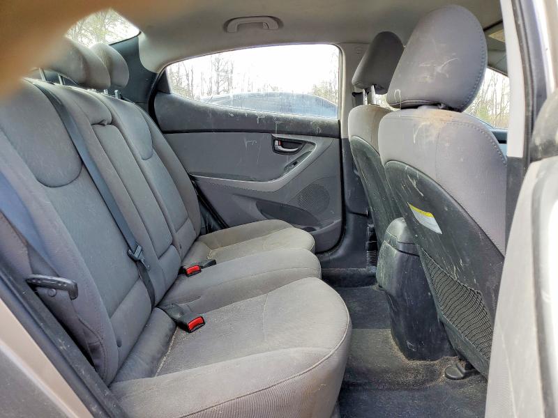 51443336 :رقم المزاد ، 5NPDH4AE4GH686259 vin ، 2016 Hyundai Elantra مزاد بيع