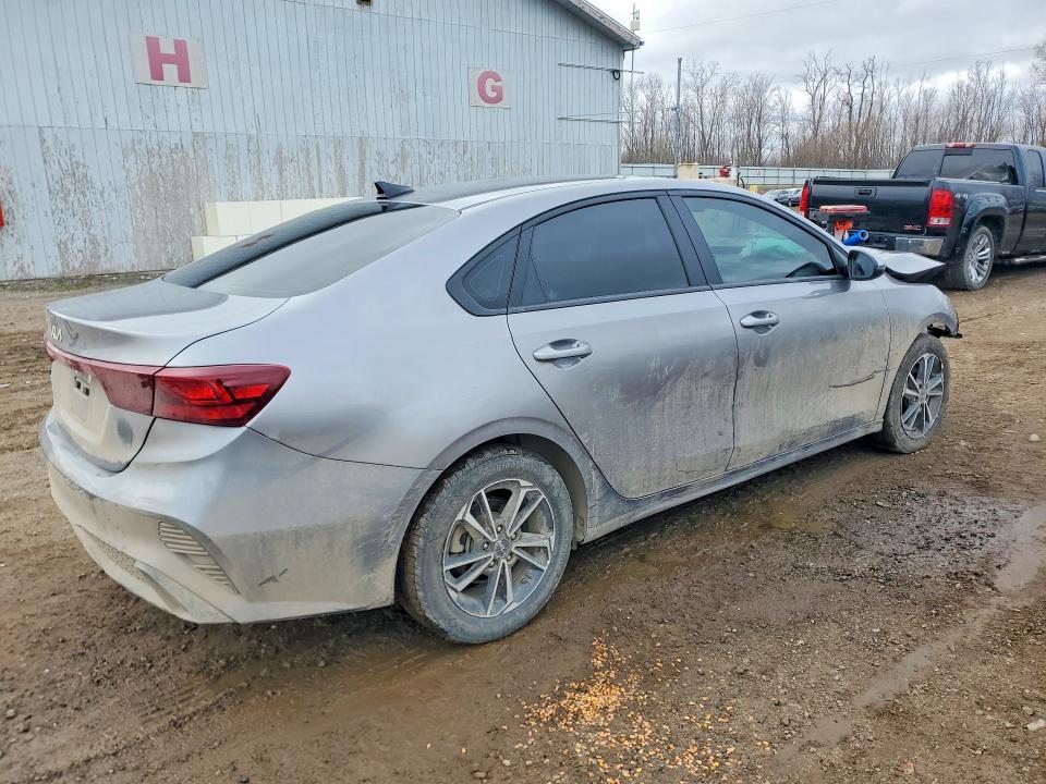 Продажа на аукционе авто 2023 Kia Forte, vin: 3KPF24AD1PE561354, номер лота: 48270226