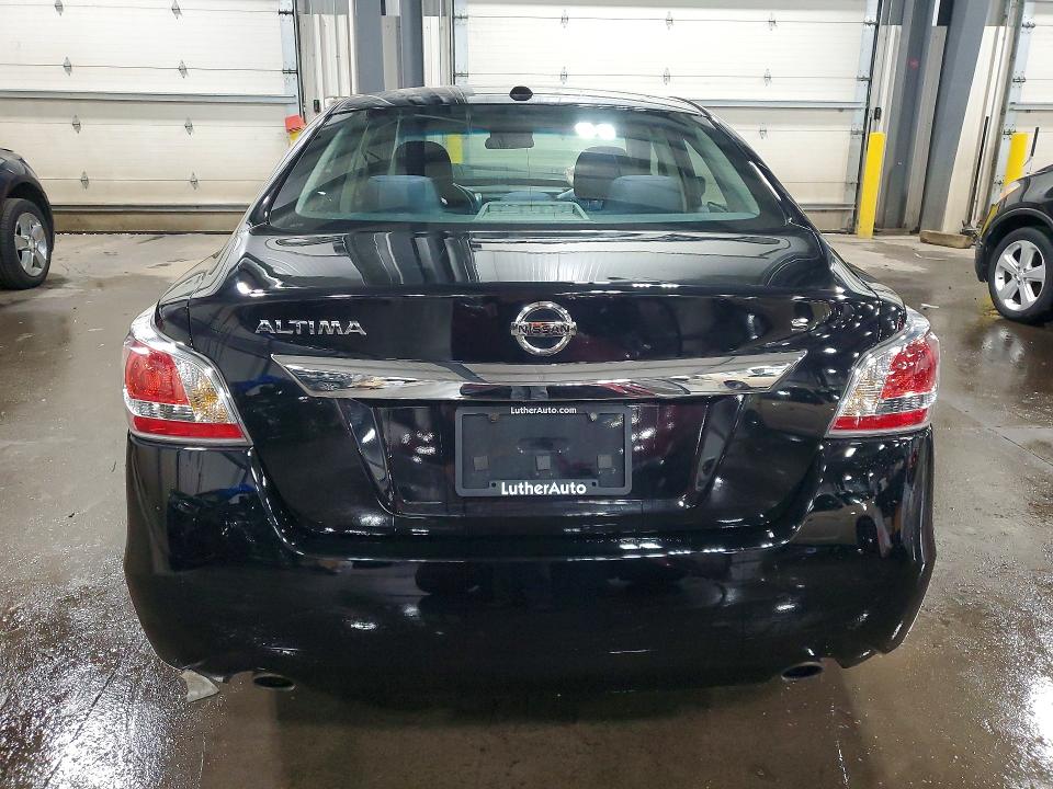 Продажа на аукционе авто 2015 Nissan Altima, vin: 1N4AL3AP0FN345362, номер лота: 49638936