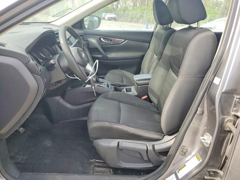 48964356 :رقم المزاد ، KNMAT2MV8HP614245 vin ، 2017 Nissan Rogue مزاد بيع