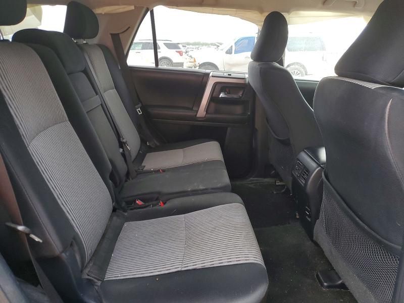 50627176 :رقم المزاد ، JTEZU5JR7F5096402 vin ، 2015 Toyota 4runner مزاد بيع
