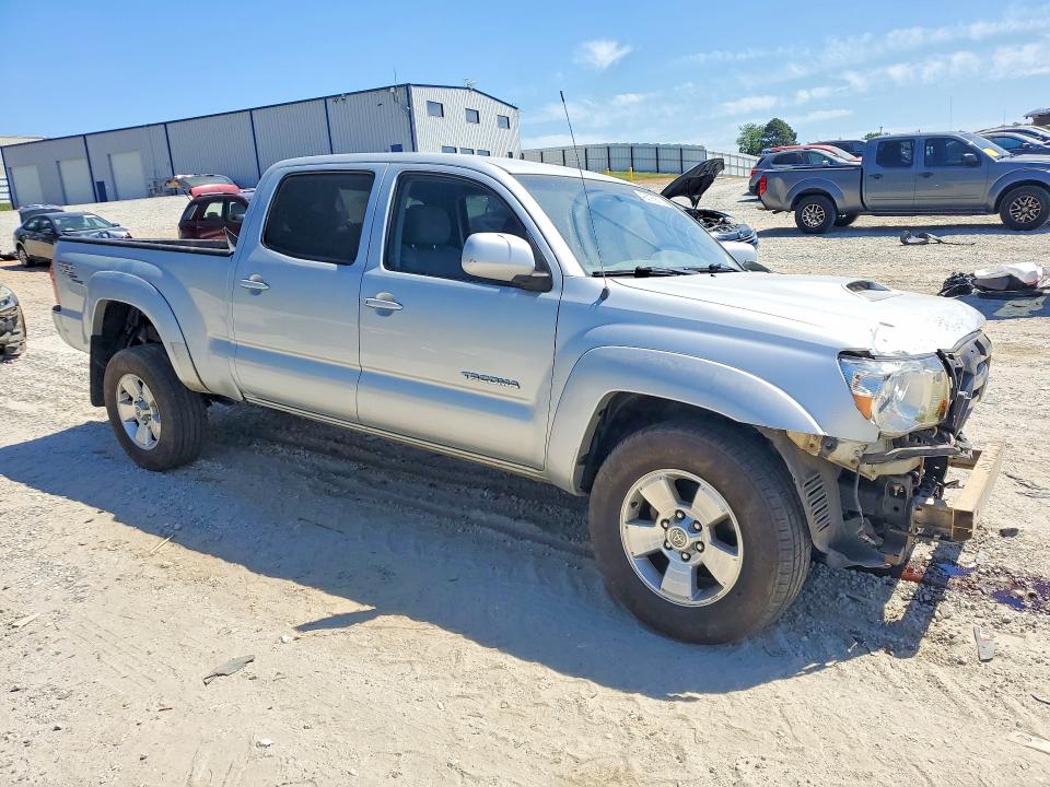 2005 Toyota Tacoma მანქანა იყიდება აუქციონზე, vin: 5TEKU72N75Z013351, აუქციონის ნომერი: 49318906