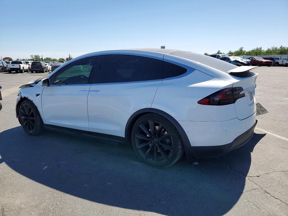 Продажа на аукционе авто 2020 Tesla Model X, vin: 5YJXCAE20LF305767, номер лота: 48631796