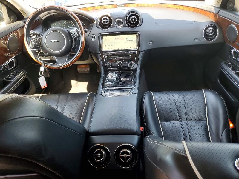 2019 Jaguar Xj მანქანა იყიდება აუქციონზე, vin: SAJWA1C73K8W19543, აუქციონის ნომერი: 51830816
