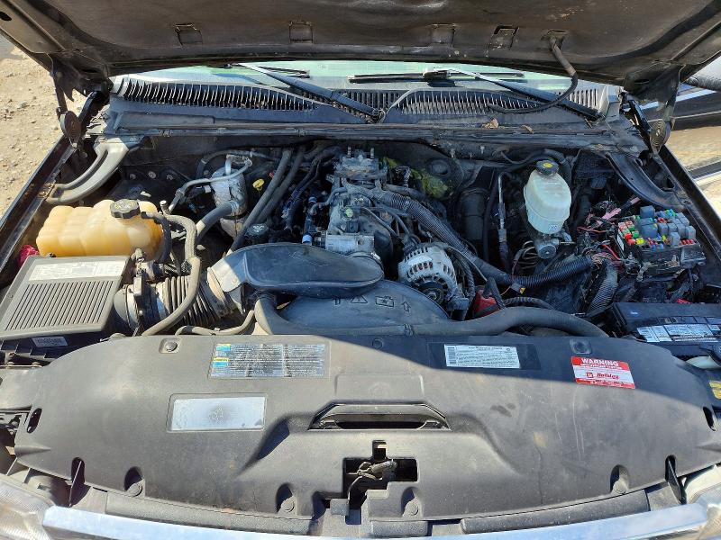49452616 :رقم المزاد ، 1GTGK13U73F187039 vin ، 2003 Gmc Sierra مزاد بيع