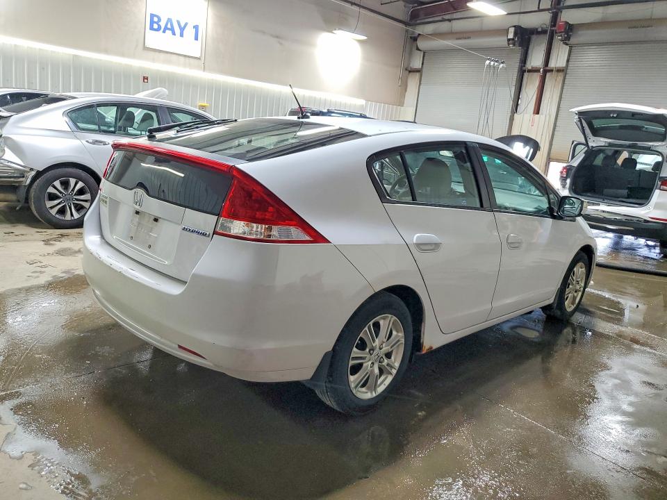 51461826 :رقم المزاد ، JHMZE2H73AS038655 vin ، 2010 Honda Insight مزاد بيع