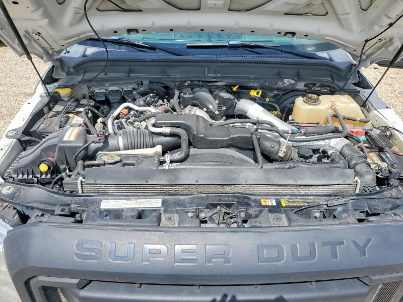 53669776 :رقم المزاد ، 1FT8W3AT0FEC22240 vin ، 2015 Ford F350 مزاد بيع