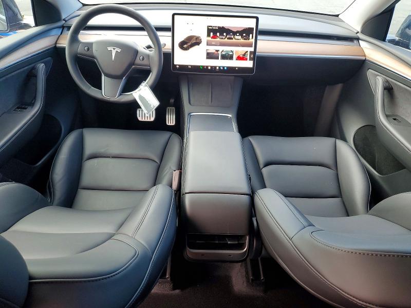 2025 Tesla Model Y მანქანა იყიდება აუქციონზე, vin: 7SAYGDEF5SF300403, აუქციონის ნომერი: 49509646