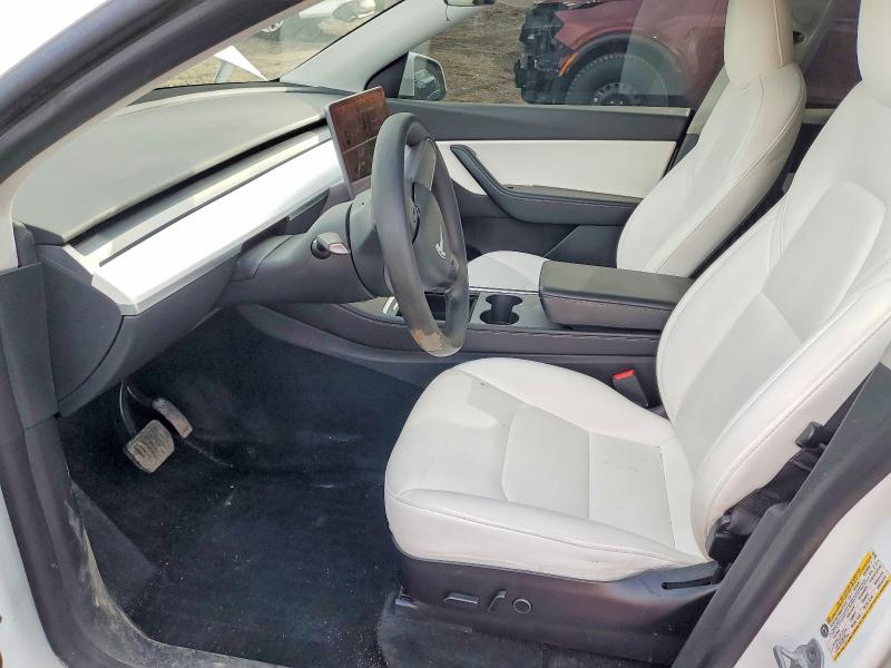 50384086 :رقم المزاد ، 7SAYGDEE6NF428502 vin ، 2022 Tesla Model Y مزاد بيع