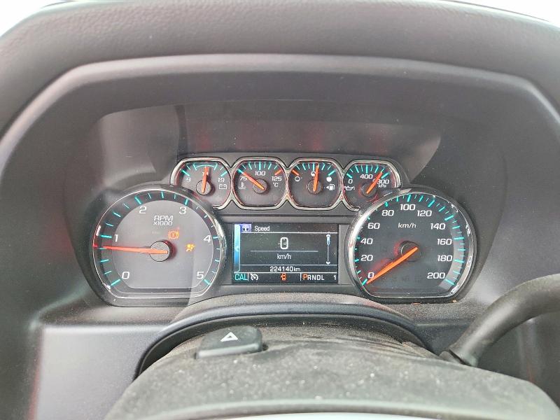 49917006 :رقم المزاد ، 1GT12SEY6JF118805 vin ، 2018 Gmc C2500 مزاد بيع