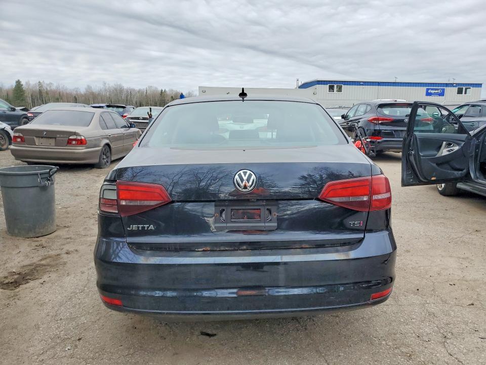 51096906 :رقم المزاد ، 3VW2B7AJ4HM254626 vin ، 2017 Volkswagen Jetta مزاد بيع