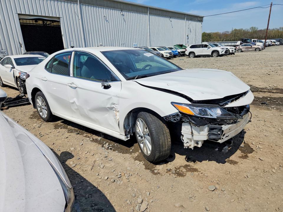 2023 Toyota Camry მანქანა იყიდება აუქციონზე, vin: 4T1C11AK4PU832584, აუქციონის ნომერი: 48341826