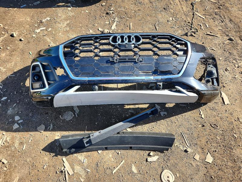 51358916 :رقم المزاد ، WA1EAAFY1N2116285 vin ، 2022 Audi Q5 مزاد بيع