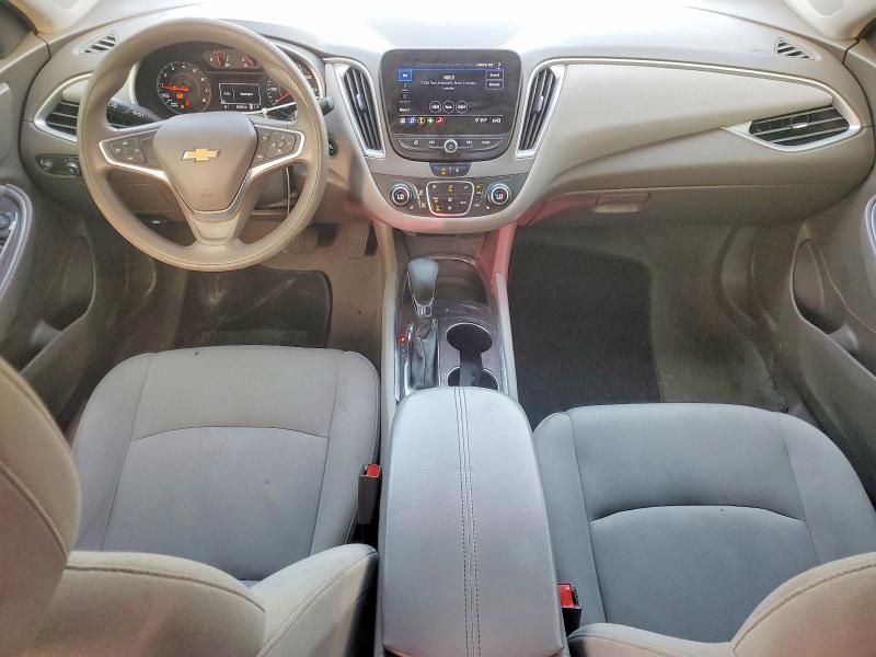51631476 :رقم المزاد ، 1G1ZD5ST7NF136123 vin ، 2022 Chev Malibu مزاد بيع