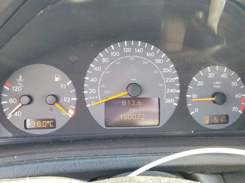 2002 Mercedes-benz Clk მანქანა იყიდება აუქციონზე, vin: WDBLJ70GX2T105404, აუქციონის ნომერი: 49220866