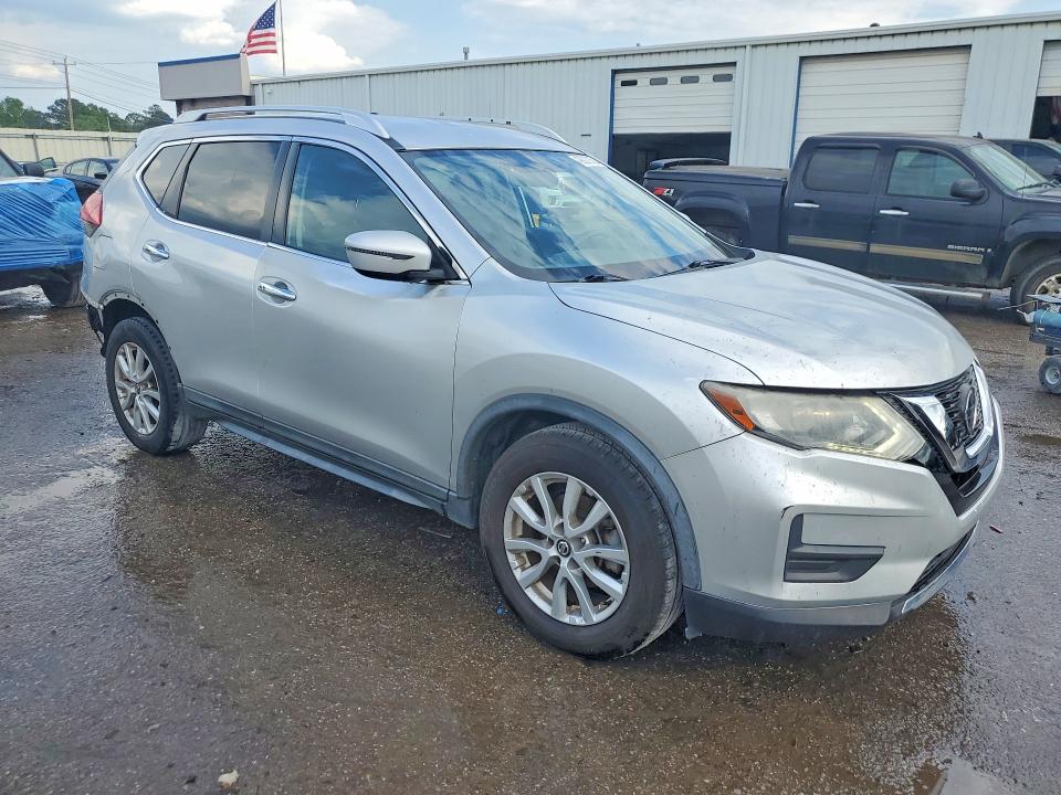 49607356 :رقم المزاد ، KNMAT2MT8JP537445 vin ، 2018 Nissan Rogue مزاد بيع