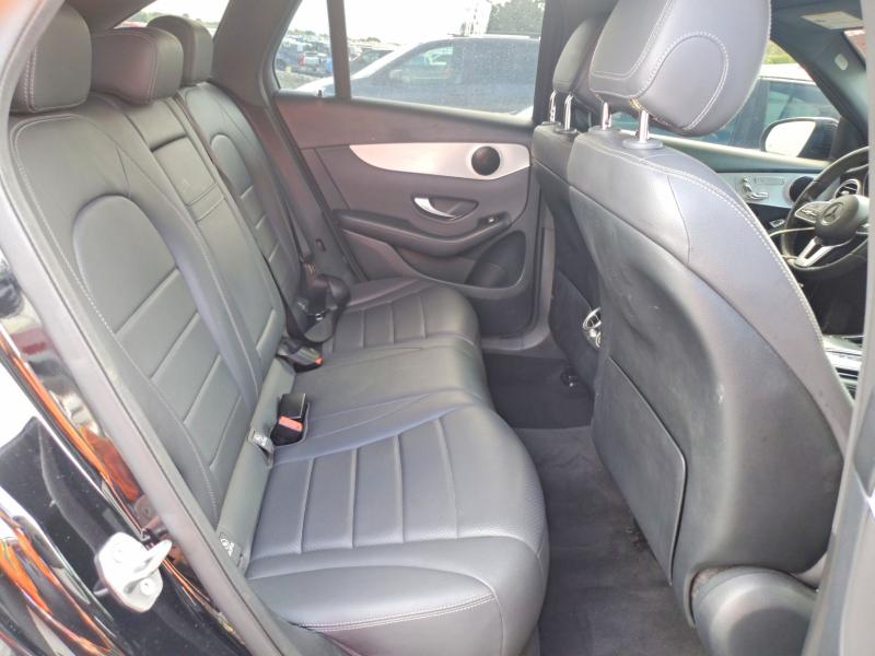 48991256 :رقم المزاد ، W1N0G8DB4MF883375 vin ، 2021 Mercedes-benz Glc مزاد بيع