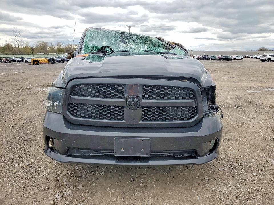 51431746 :رقم المزاد ، 1C6RR7FT0JS308239 vin ، 2018 Ram 1500 مزاد بيع